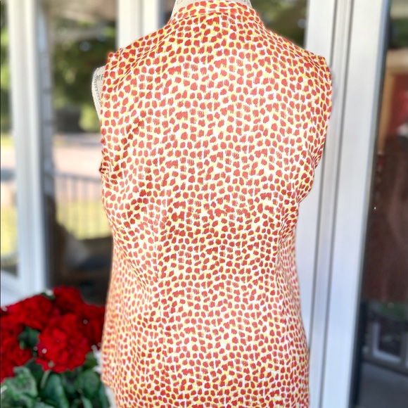 New Women’s Ann Taylor Sleeveless Blouse💕 - Picture 3 of 4